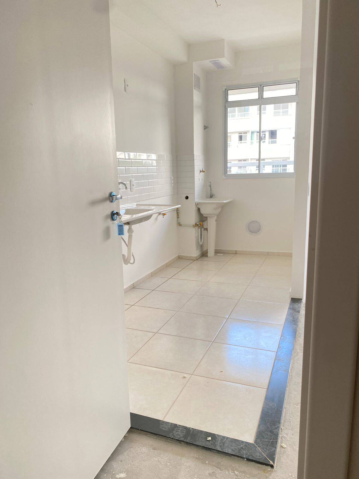 Apartamento à venda com 3 quartos, 54m² - Foto 3