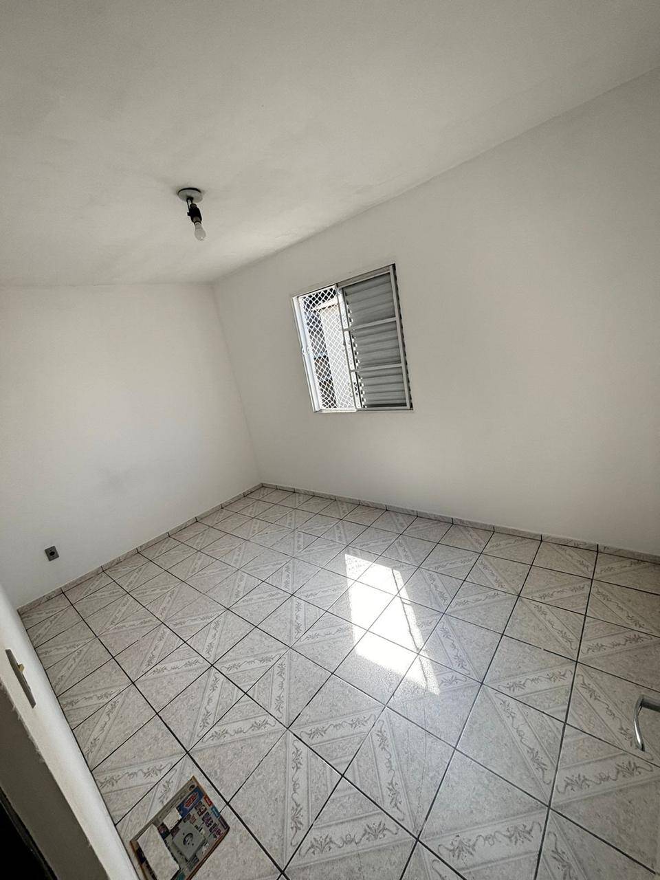 Apartamento à venda com 2 quartos, 60m² - Foto 7