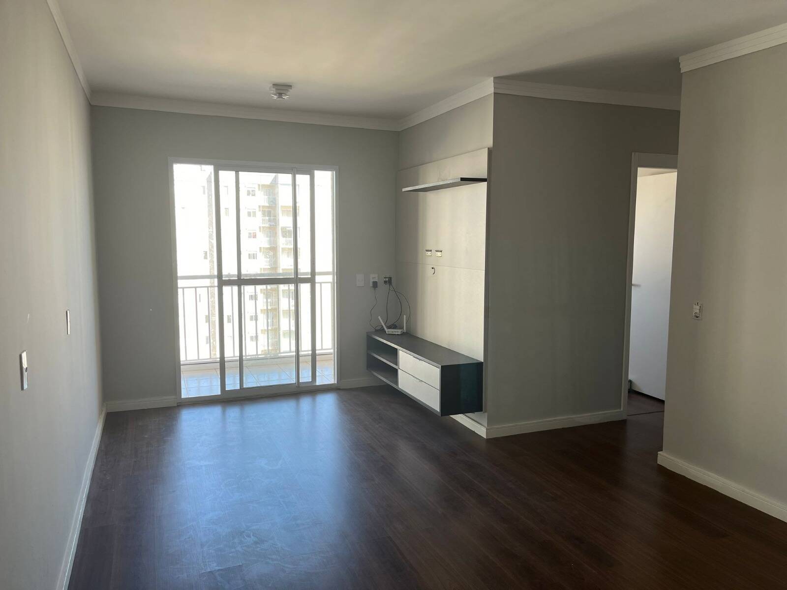 Apartamento à venda com 3 quartos, 71m² - Foto 2