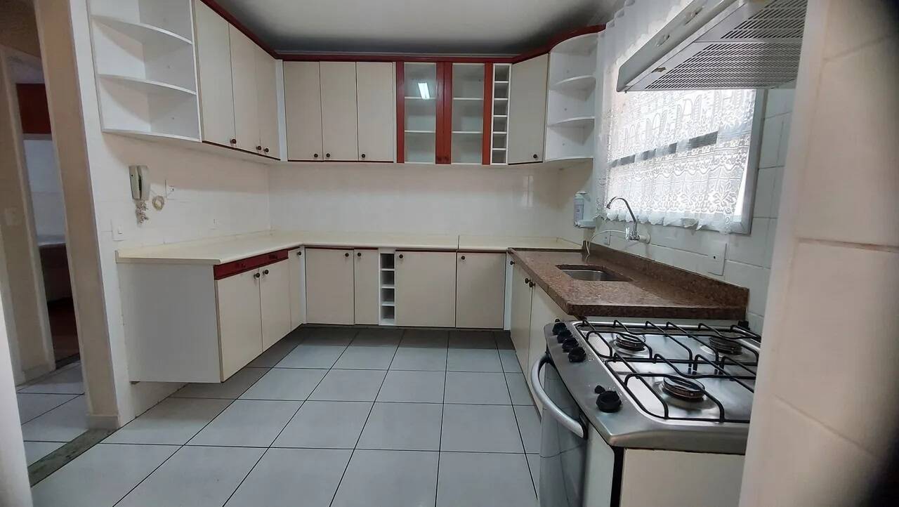 Apartamento para alugar com 2 quartos, 78m² - Foto 5