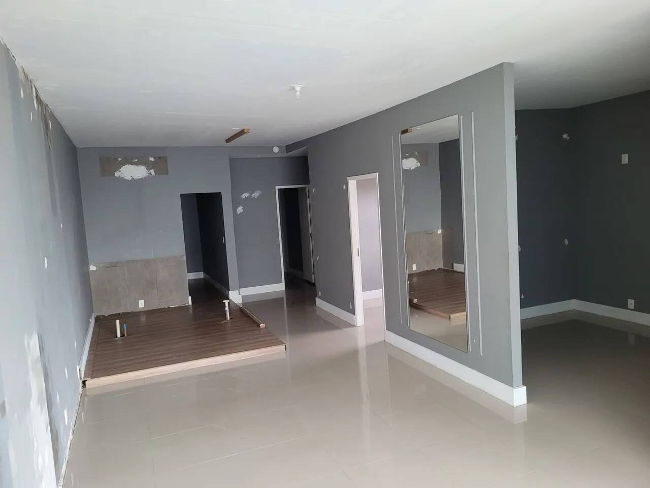 Conjunto Comercial-Sala para alugar, 98m² - Foto 1