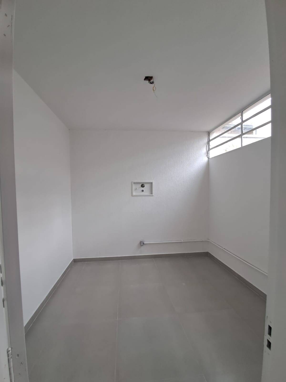 Prédio Inteiro para alugar, 100m² - Foto 6