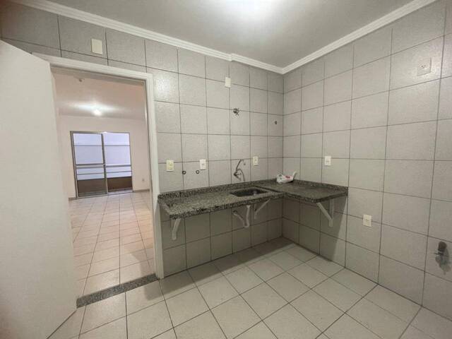 #2700 - Apartamento para Venda em Jundiaí - SP - 2