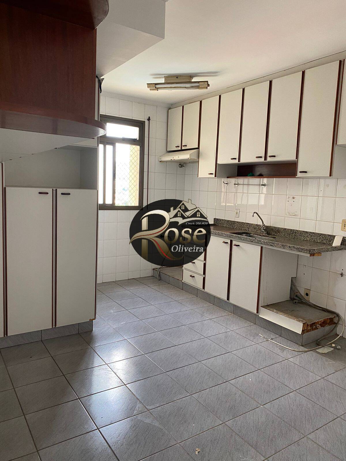 Apartamento à venda com 3 quartos, 112m² - Foto 5