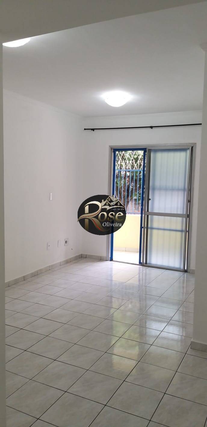 Apartamento à venda com 3 quartos, 72m² - Foto 2