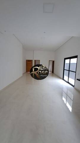 Casa de Condomínio à venda com 3 quartos, 143m² - Foto 1