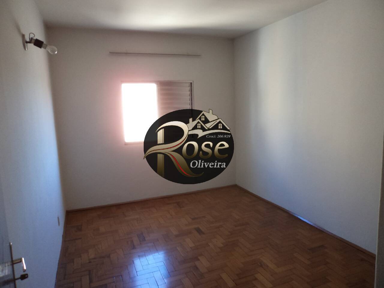 Apartamento à venda com 3 quartos, 97m² - Foto 2