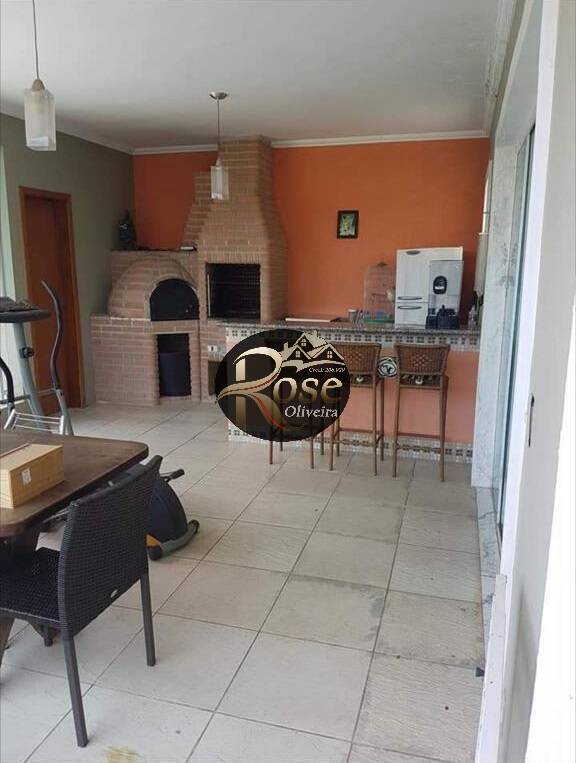 Casa à venda com 3 quartos, 360m² - Foto 15