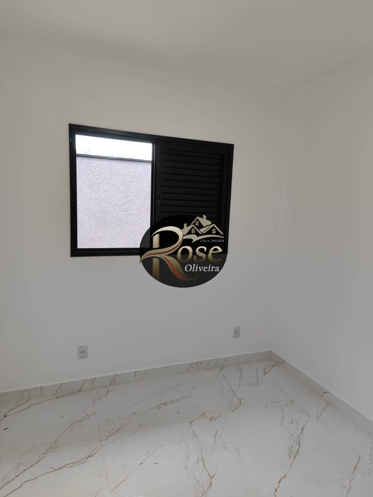 Casa à venda com 3 quartos, 94m² - Foto 12