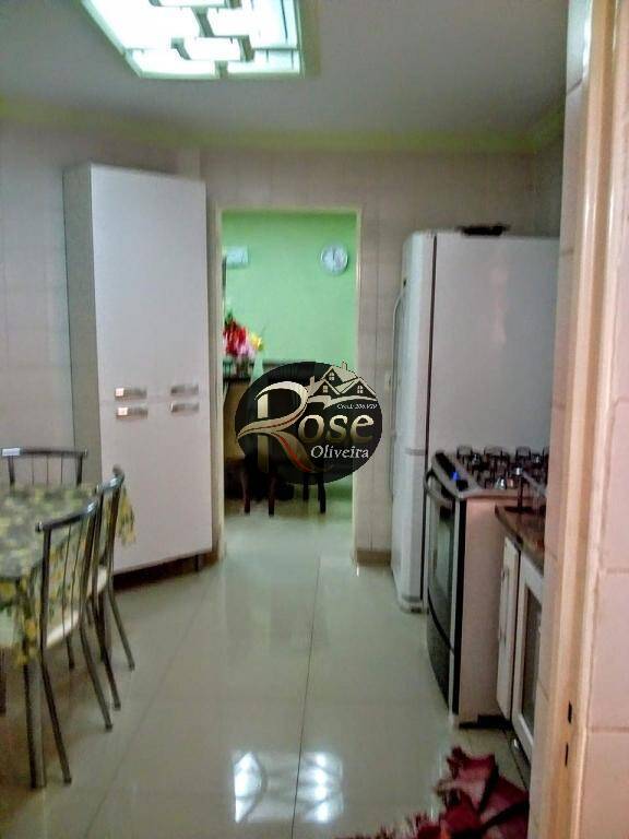 Apartamento à venda com 2 quartos, 84m² - Foto 3