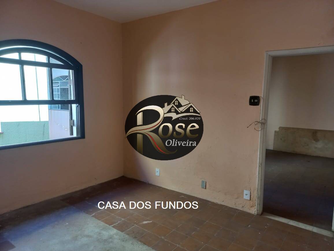 Casa à venda com 4 quartos, 190m² - Foto 25