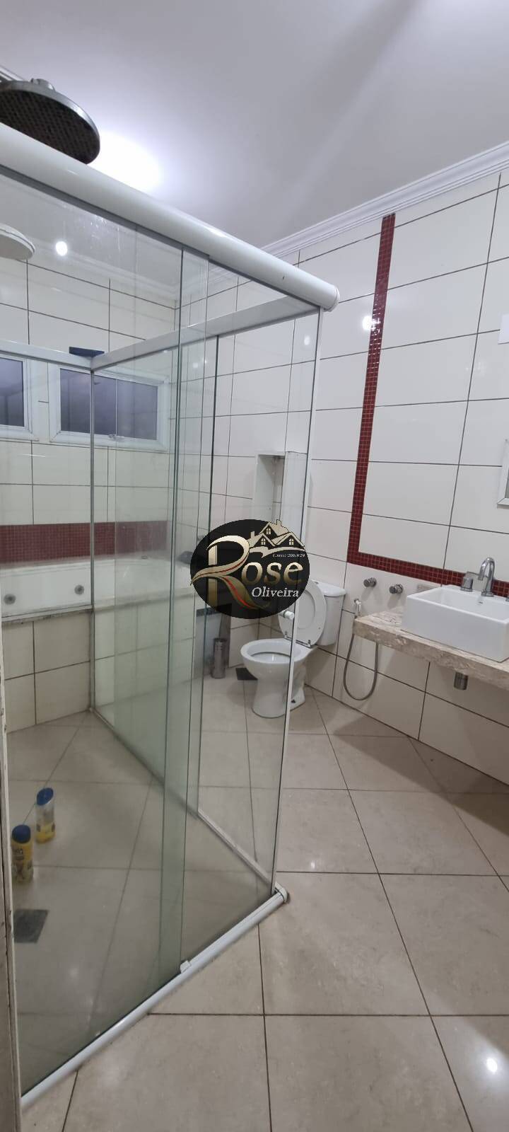 Casa de Condomínio para alugar com 6 quartos, 365m² - Foto 18