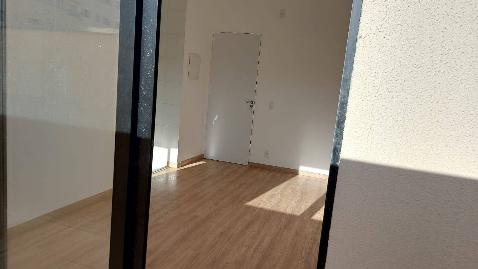 Apartamento à venda com 2 quartos, 72m² - Foto 6