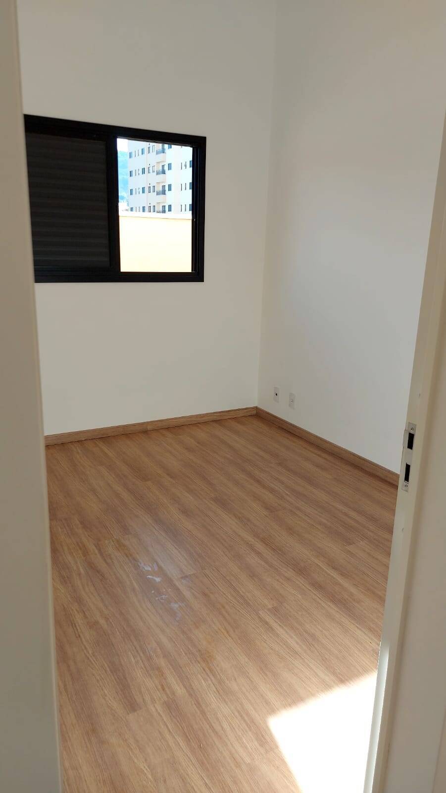 Apartamento à venda com 2 quartos, 72m² - Foto 9