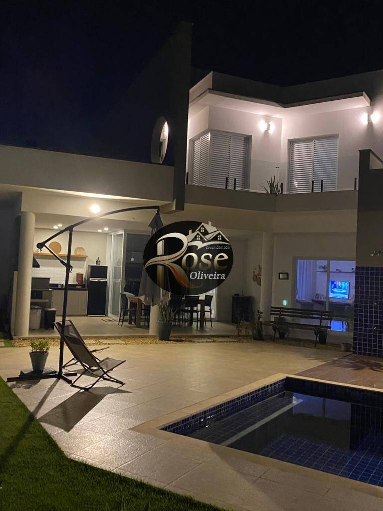 Casa de Condomínio à venda com 3 quartos, 262m² - Foto 4