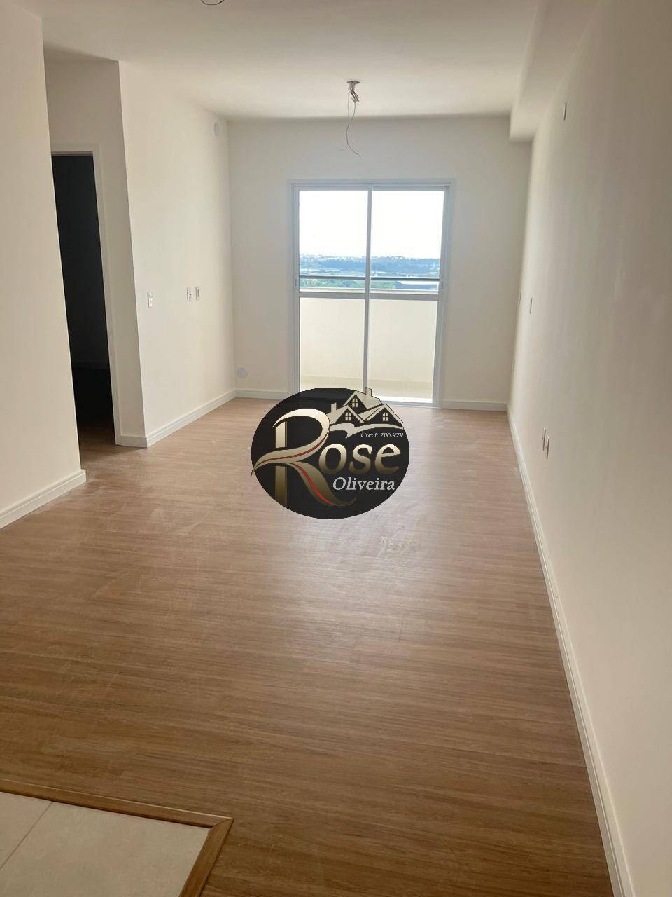 Apartamento à venda com 2 quartos, 64m² - Foto 1